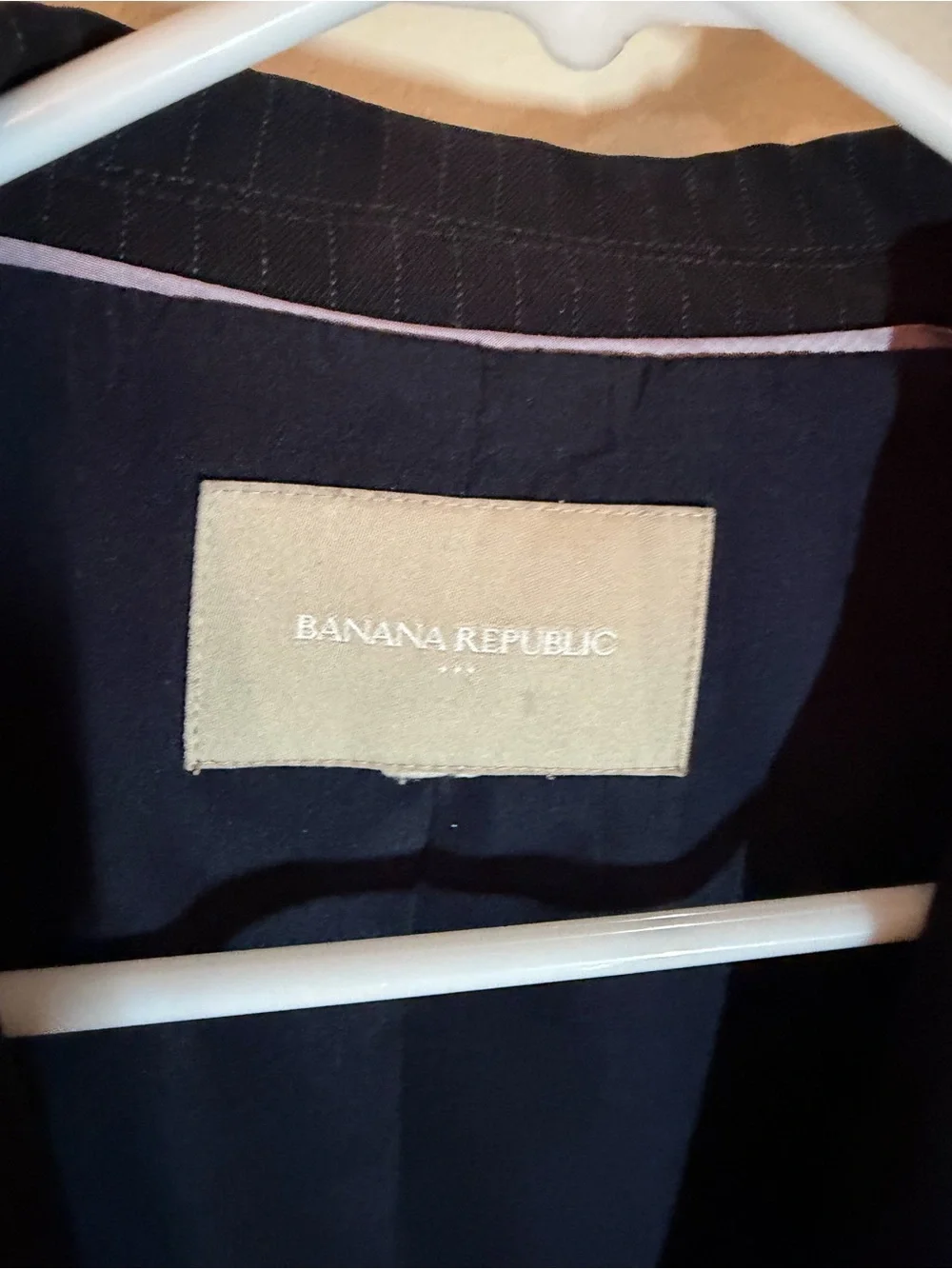 💙✨ Banana Republic Women’s Suit – Navy Pinstripe ✨📏 Size: 4R